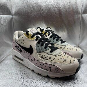 Size 10.5 Nike Air Max 90 Premium Barely Rose Doodle Men's‎ Shoes 700155-603